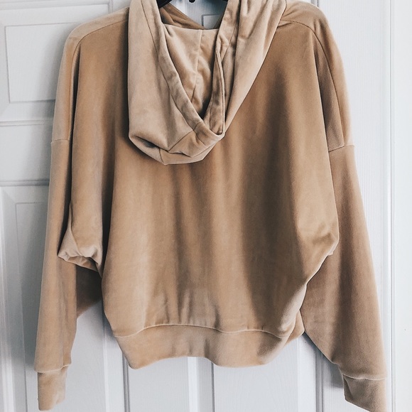 american eagle teddy bear sweatshirt - Picture 2 of 3